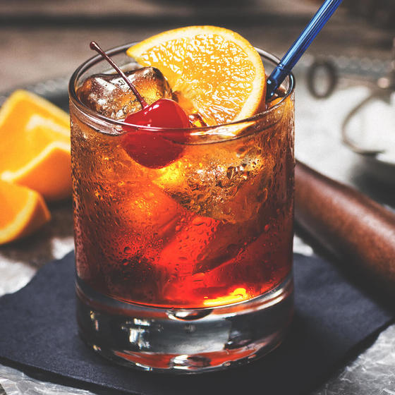Old Fashioned Breeze Recipe | Bourbon Mixed Drink Recipe | Jim Beam
